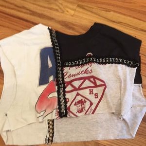 Trendy bicycle chained cropped muscle tee